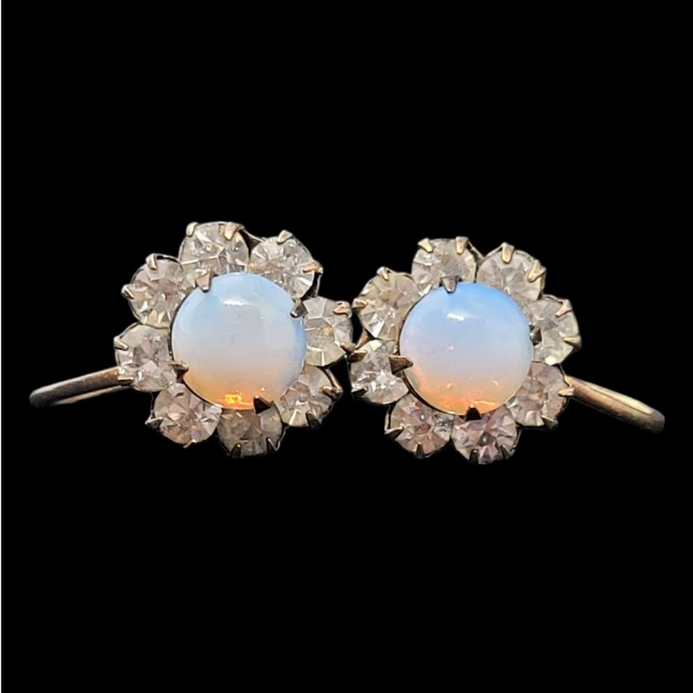 Retro Moonstone Sterling Screw‎ Back Earrings Vintage Gemstone Chic Statement